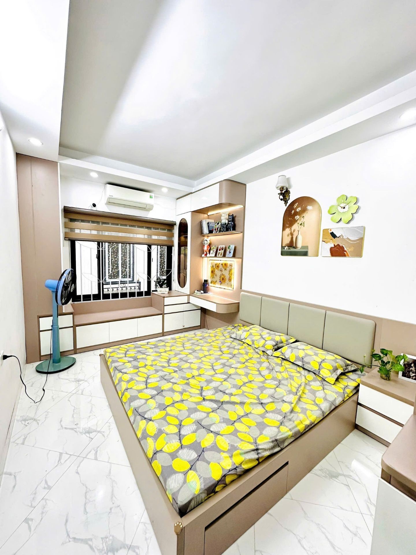 Bán nhà Hoàng Mai - diện tích 30m2 5 tầng - Nhà đẹp như mới - giá 8,3 tỷ