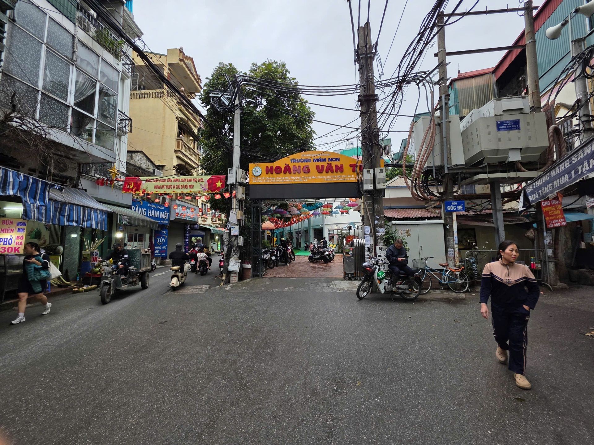 Bán nhà Hoàng Mai - diện tích 30m2 5 tầng - Nhà đẹp như mới - giá 8,3 tỷ