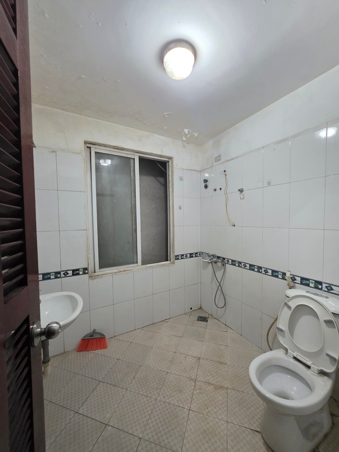 Bán nhà Giải Phóng - diện tích 69m2 4 tầng - Lô góc 3 mặt thoáng - giá Nhỉnh 16 tỷ
