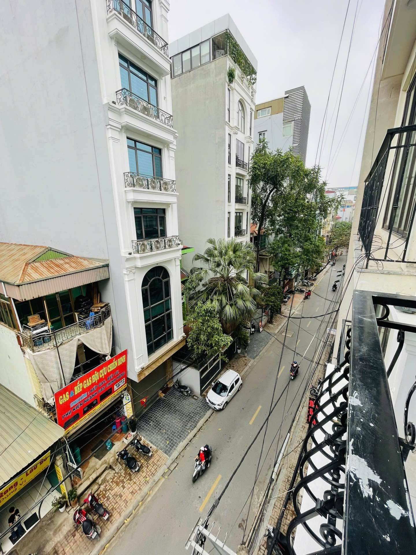 Bán nhà Nguyễn Ngọc Nại - diện tích 82m2 8 tầng - Ô tô tránh - giá 53,6 tỷ