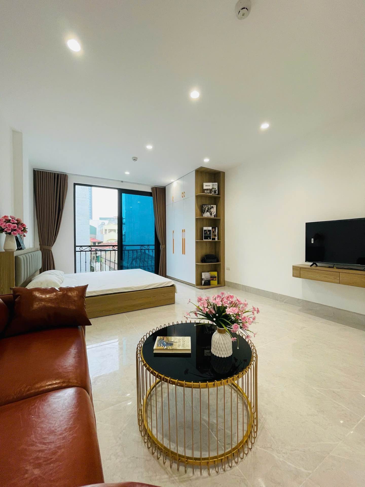 Bán nhà Nguyễn Ngọc Nại - diện tích 82m2 8 tầng - Ô tô tránh - giá 53,6 tỷ