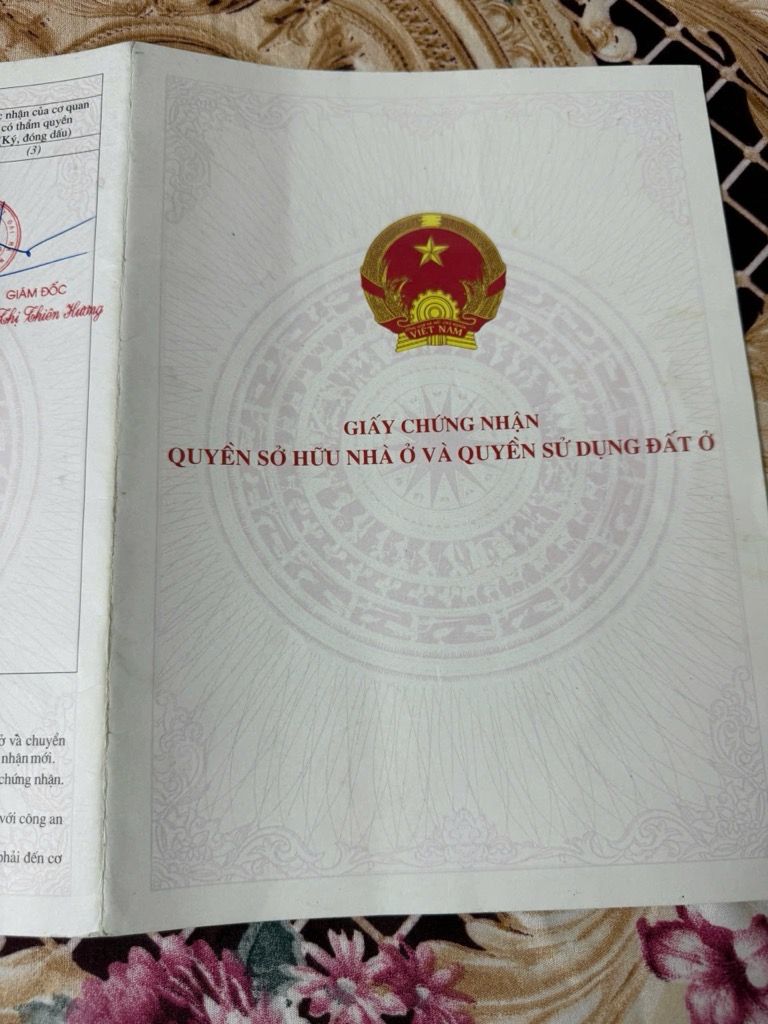 Bán nhà Cảm Hội - diện tích 62.2m2 4 tầng - 3 mặt thoáng - giá 34,5 tỷ