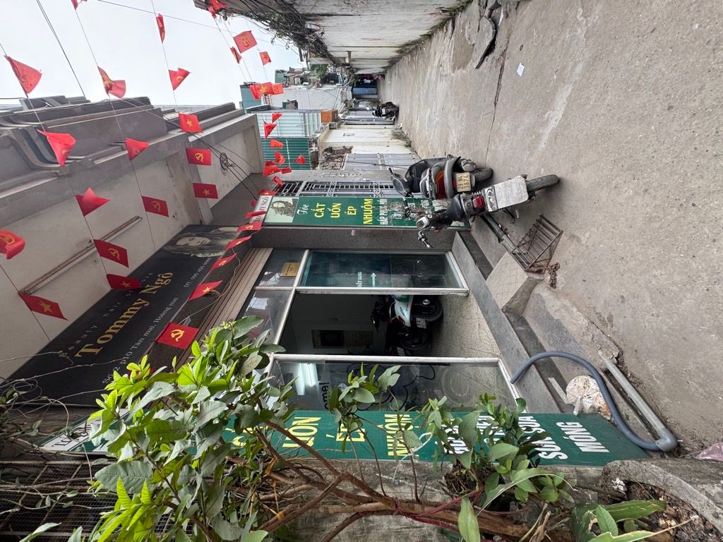 Bán nhà Tân Mai - diện tích 55m2 1 tầng - Ô tô ngủ trong nhà - giá 5,8 tỷ