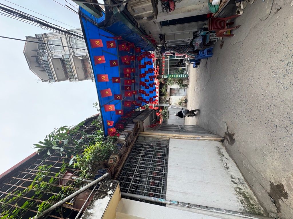 Bán nhà Tân Mai - diện tích 55m2 1 tầng - Ô tô ngủ trong nhà - giá 5,8 tỷ