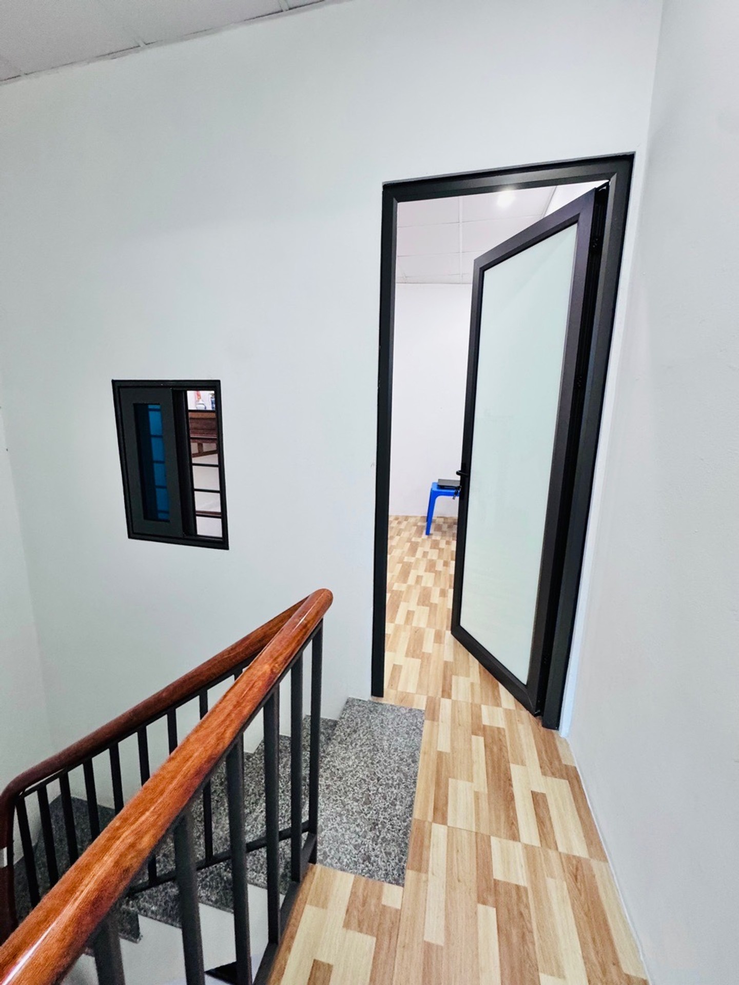 Bán nhà Nguyễn Đức Cảnh - diện tích 25m2 3 tầng - Nhà riêng kiên cố, gần hồ Đền Lừ - giá 2,98 tỷ