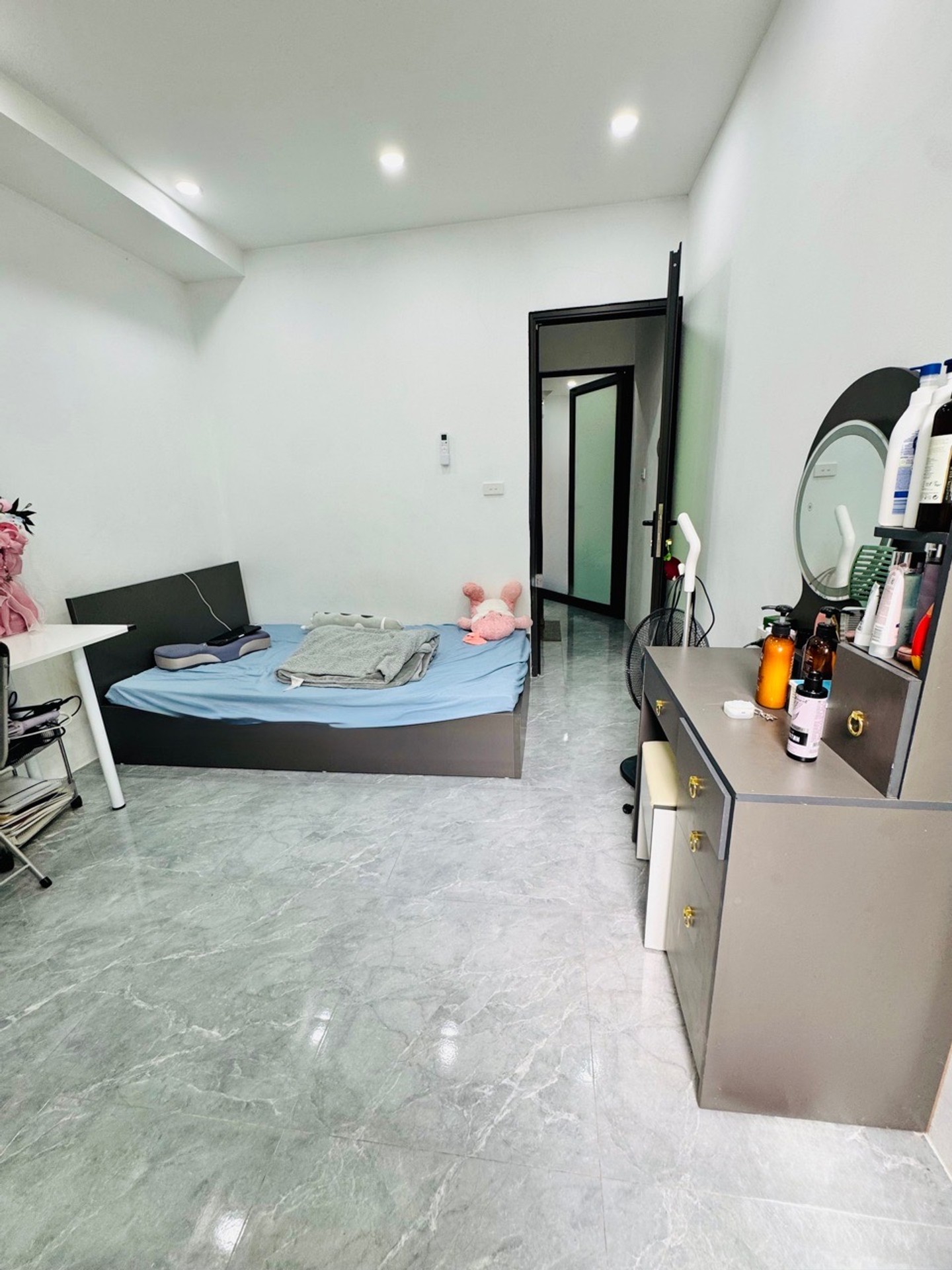 Bán nhà Nguyễn Đức Cảnh - diện tích 25m2 3 tầng - Nhà riêng kiên cố, gần hồ Đền Lừ - giá 2,98 tỷ
