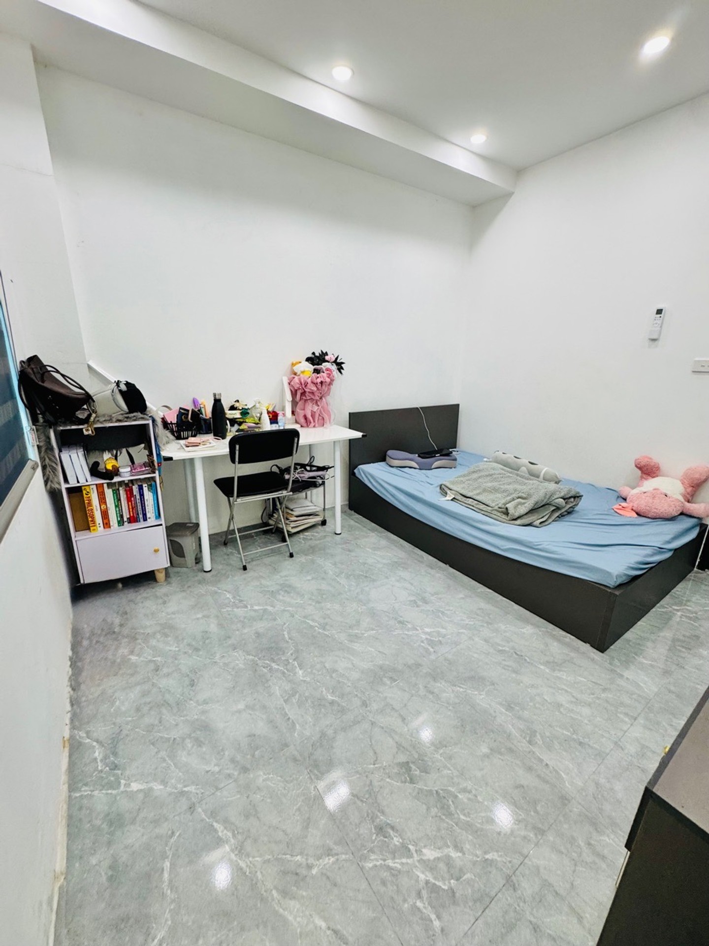 Bán nhà Nguyễn Đức Cảnh - diện tích 25m2 3 tầng - Nhà riêng kiên cố, gần hồ Đền Lừ - giá 2,98 tỷ