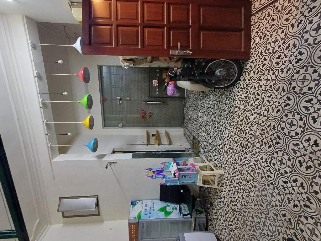 Bán nhà Hồ Giám - diện tích 240.6m2 4 tầng - Mặt Phố Đống Đa - giá 48,5 tỷ