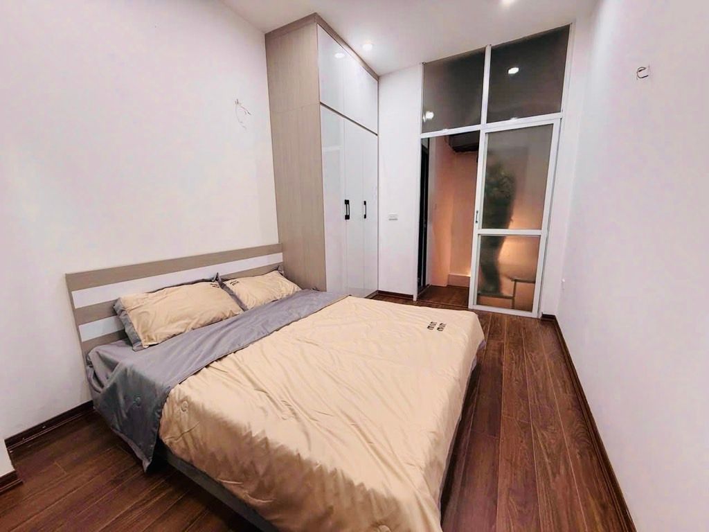 Bán nhà Định Công Thượng - diện tích 25m2 4 tầng - Nhà riêng đẹp, chủ tặng full nội thất lung linh - giá 3,8 tỷ