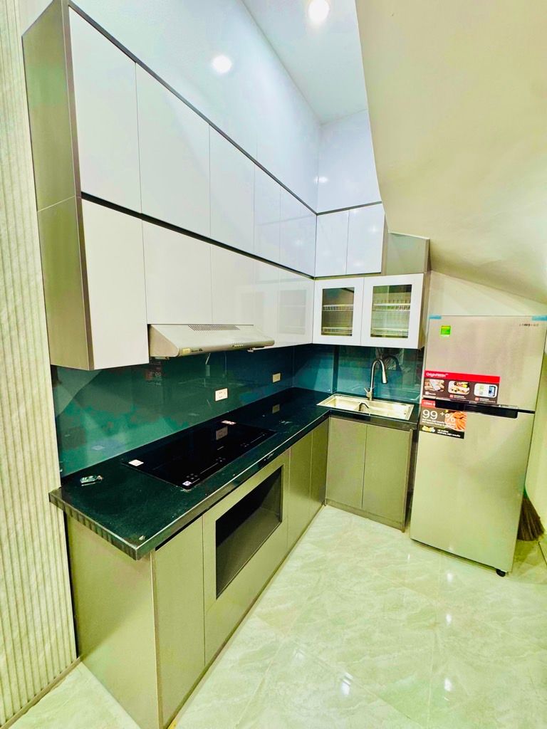 Bán nhà Định Công Thượng - diện tích 25m2 4 tầng - Nhà riêng đẹp, chủ tặng full nội thất lung linh - giá 3,8 tỷ