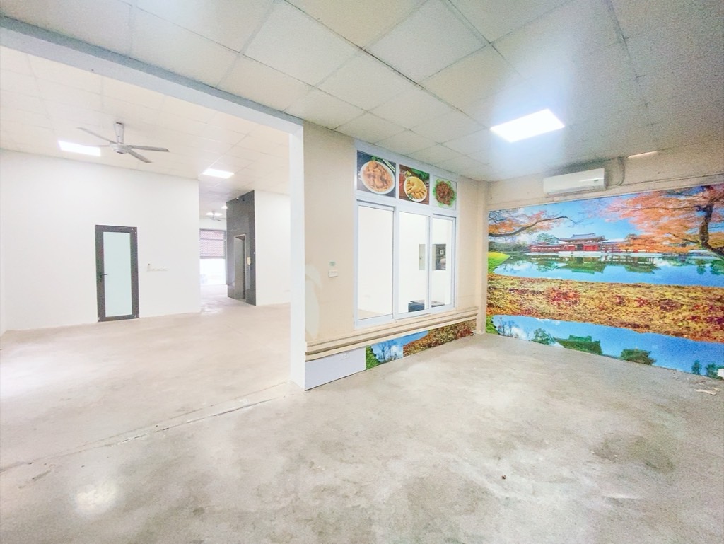 Bán nhà Ngõ 4 Đại Mỗ - diện tích 160m2 5 tầng - Lô góc 3 mặt thoáng - giá 5,3 tỷ