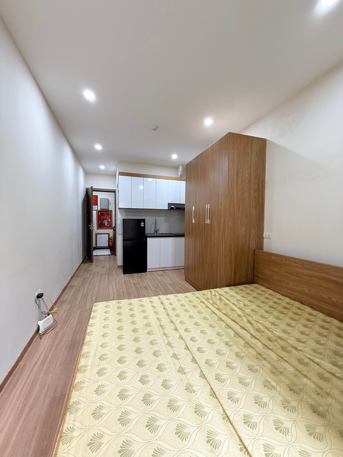 Bán nhà Hoàng Mai - diện tích 67m2 7 tầng - Nhà mới, vận hành sẵn - giá 21,4 tỷ