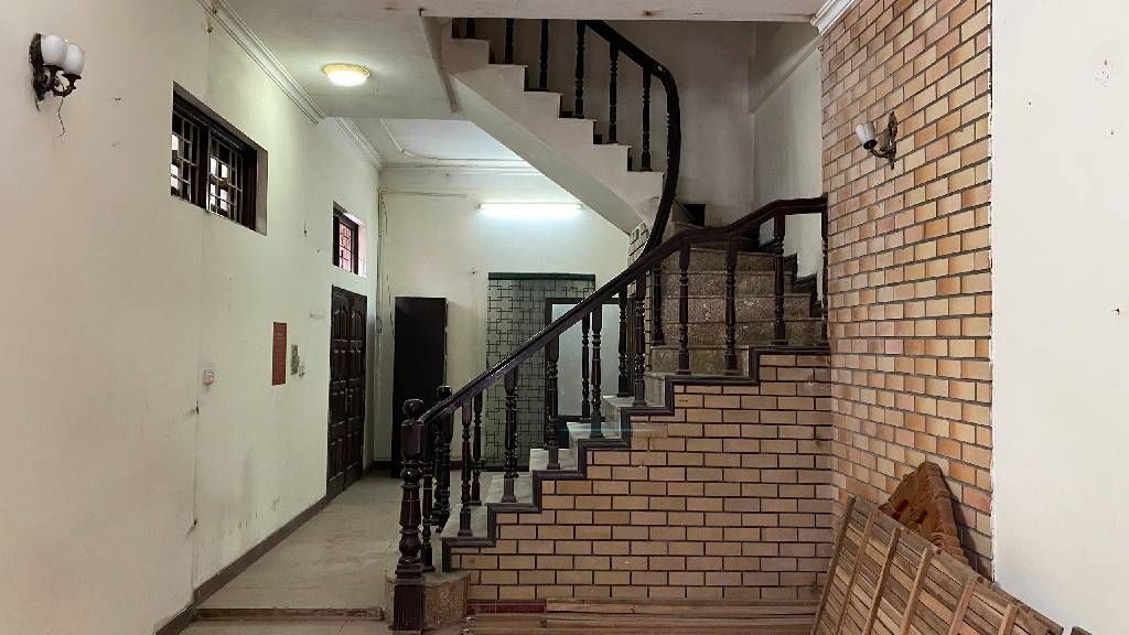 Bán nhà Trương Định - diện tích 50m2 4 tầng - Lô góc 2 mặt tiền - giá 19,5 tỷ