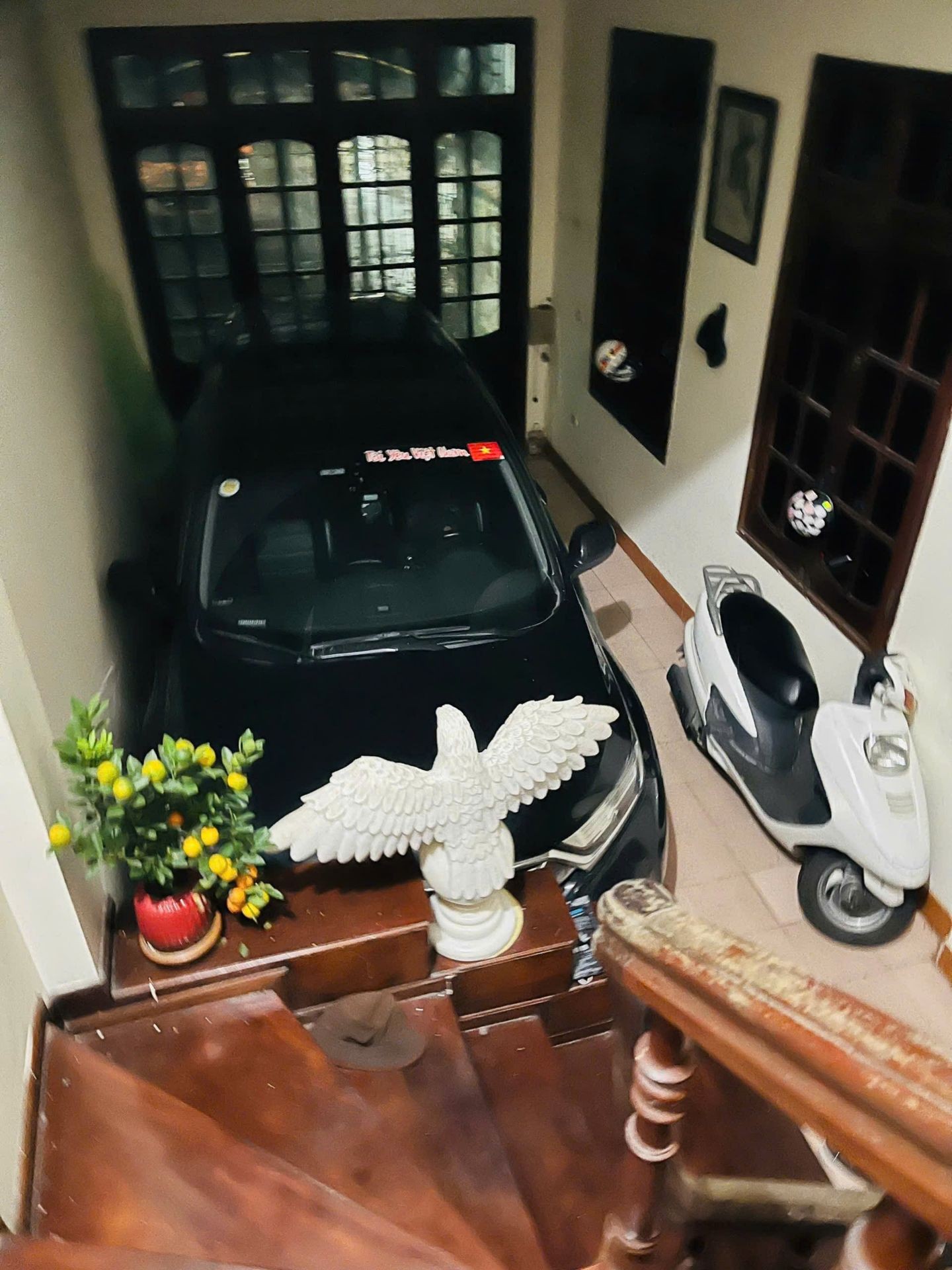 Bán nhà Ngõ Tự Do - diện tích 64m2 4 tầng - Lô góc 3 mặt thoáng - giá 27 tỷ