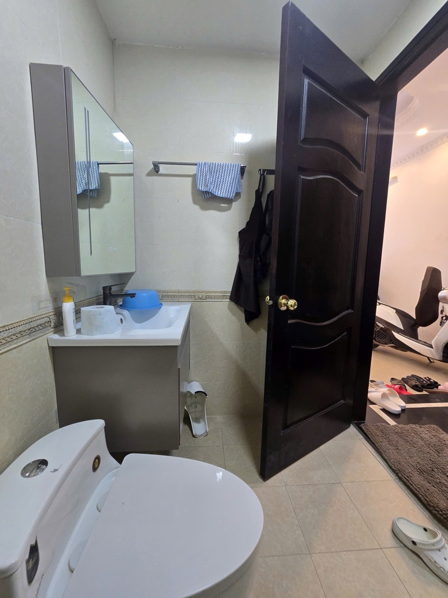 Bán nhà Lương Khánh Thiện - diện tích 68m2 7 tầng - Thang máy, gara ô tô - giá 29,2 tỷ