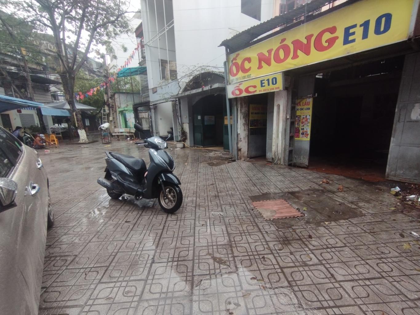 Bán nhà Tập Thể Thanh Xuân Bắc - diện tích 102.9m2 1 tầng - Ô TÔ TRÁNH - giá 34 tỷ