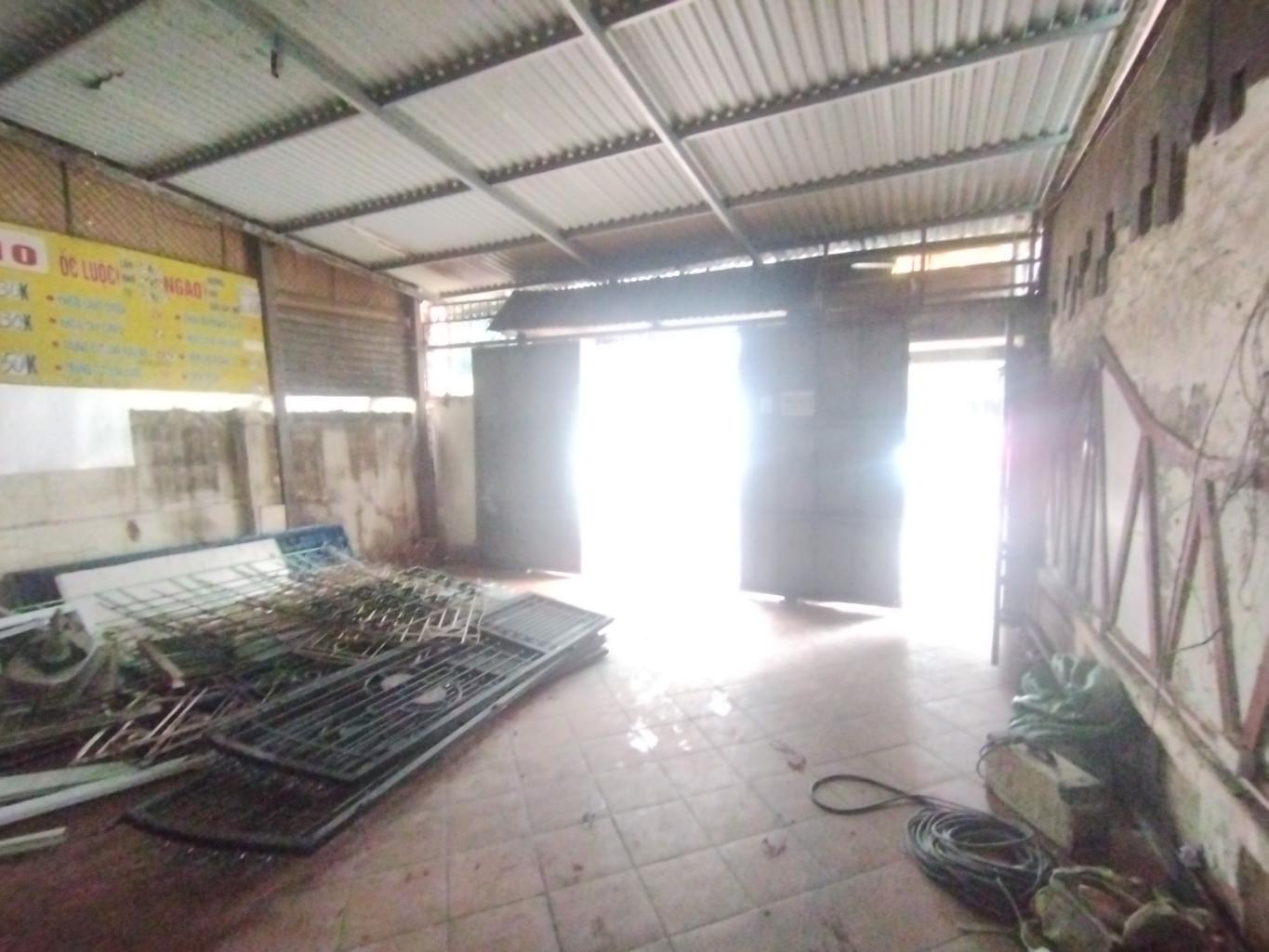 Bán nhà Tập Thể Thanh Xuân Bắc - diện tích 102.9m2 1 tầng - Ô TÔ TRÁNH - giá 34 tỷ