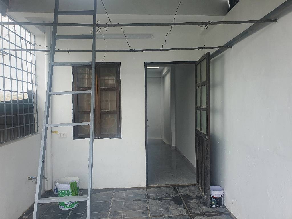 Bán nhà Trương Định - diện tích 32m2 5 tầng - Ô TÔ TRÁNH - giá 10,2 tỷ