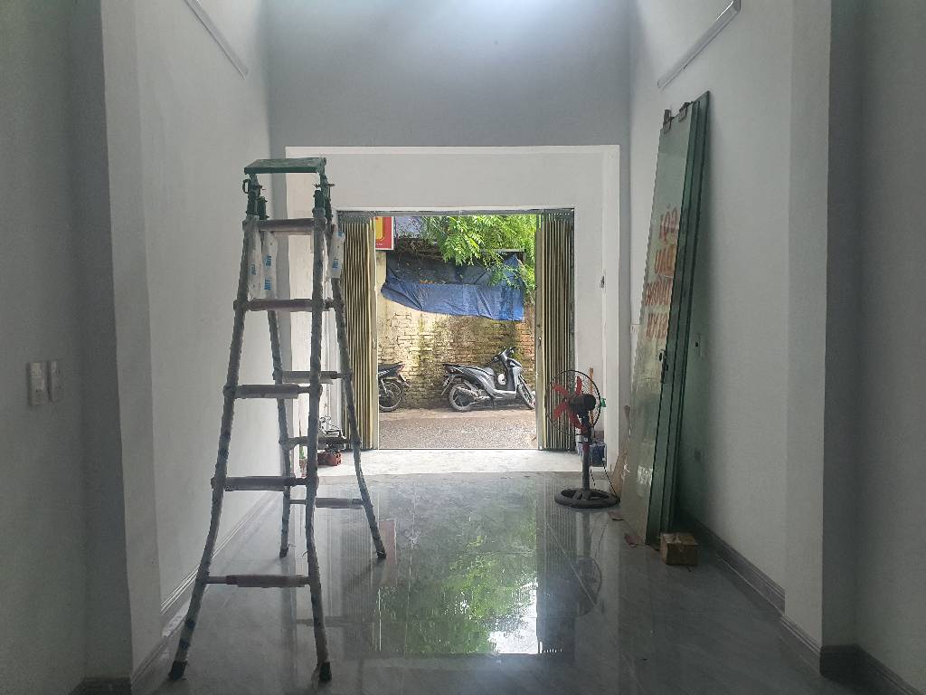 Bán nhà Trương Định - diện tích 32m2 5 tầng - Ô TÔ TRÁNH - giá 10,2 tỷ