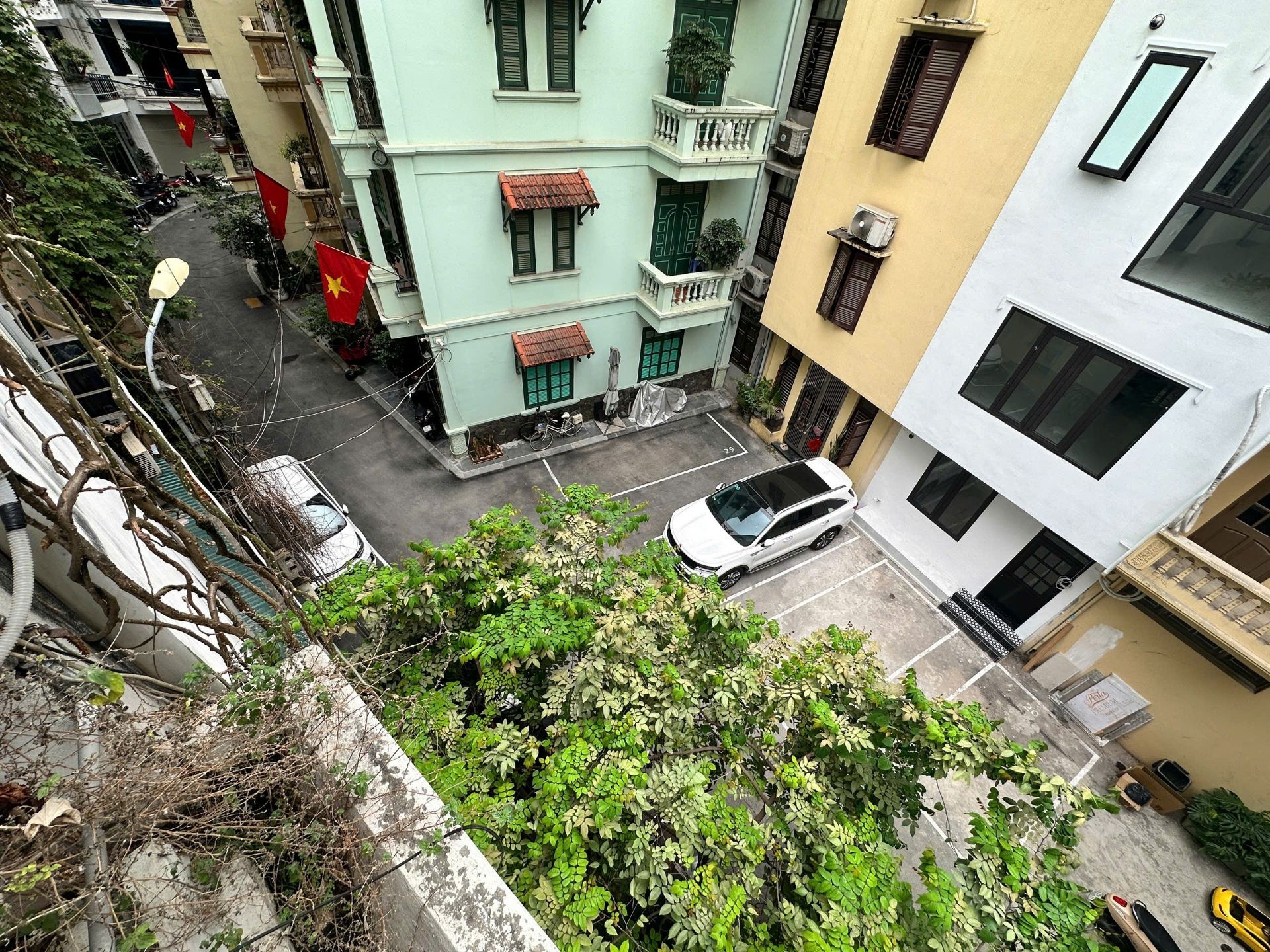 Bán nhà Phương Liệt - diện tích 135m2 5 tầng - Lô góc 2 mặt thoáng - giá 40,8 tỷ