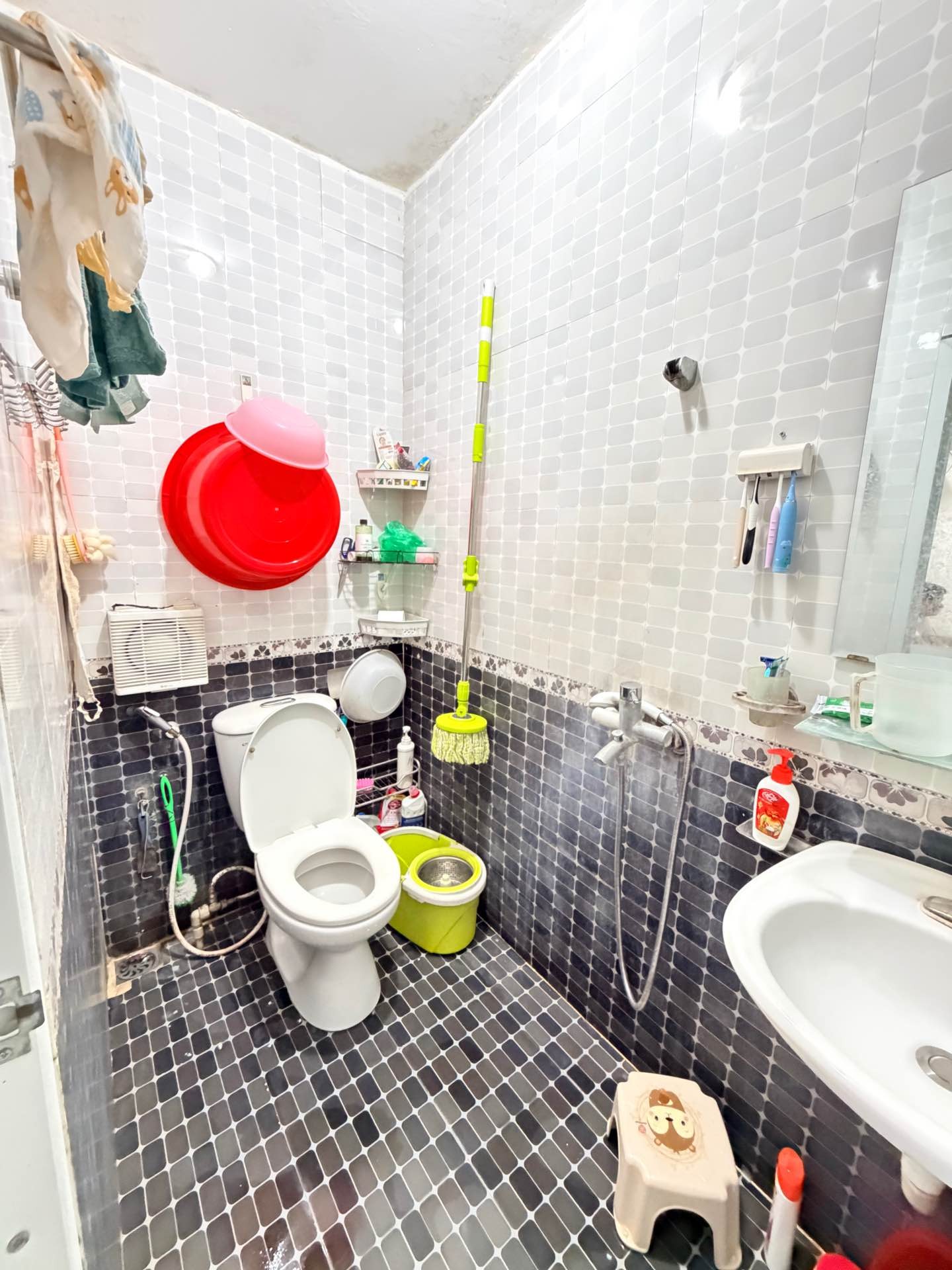 Bán nhà Minh Khai - diện tích 47m2 3 tầng - Nhà dân xây mới, hai mặt thoáng - giá 12,99 tỷ
