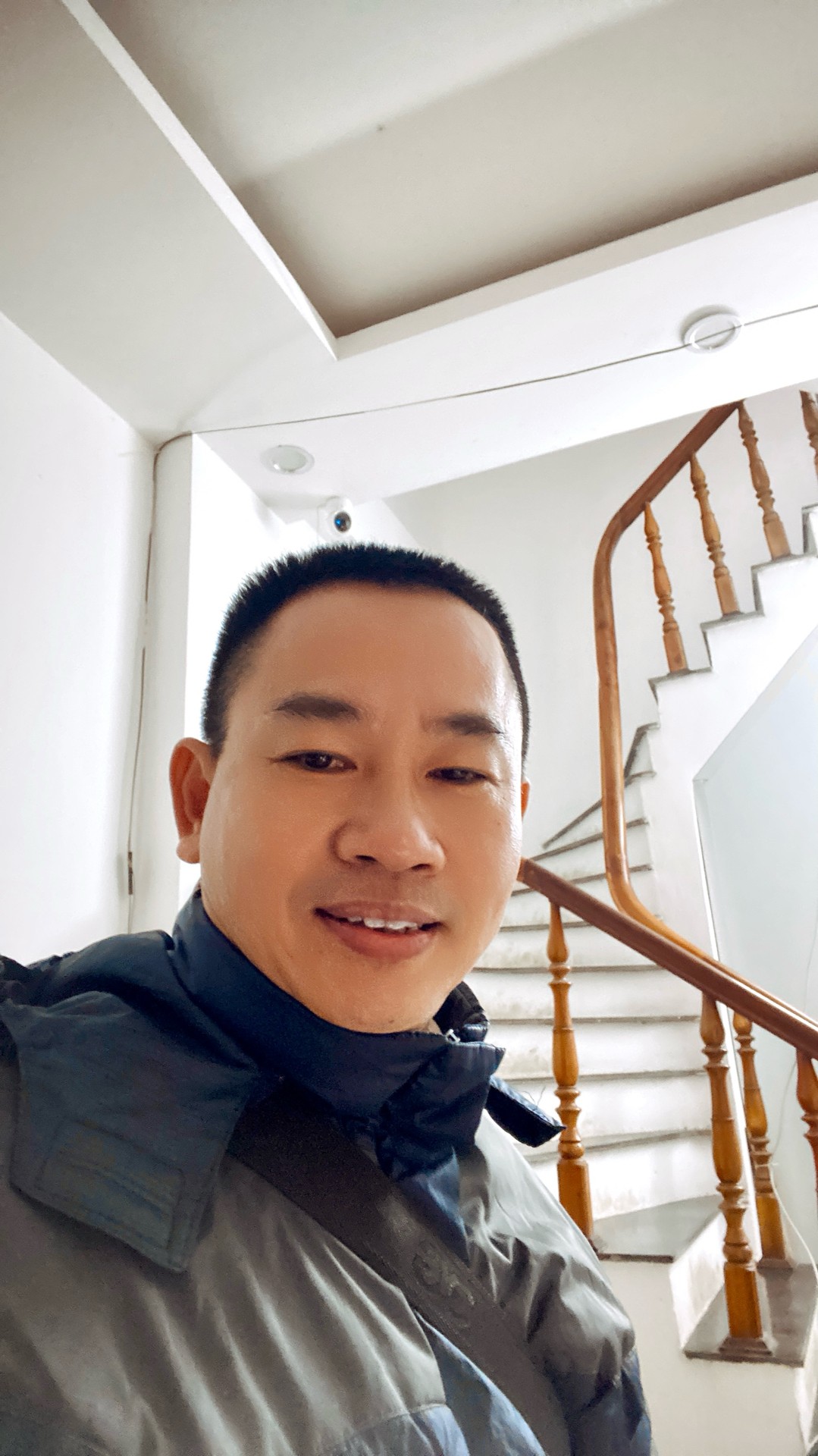Bán nhà Nguyễn Khoái - diện tích 69m2 4 tầng - Mặt ngõ lô góc - giá 7,2 tỷ