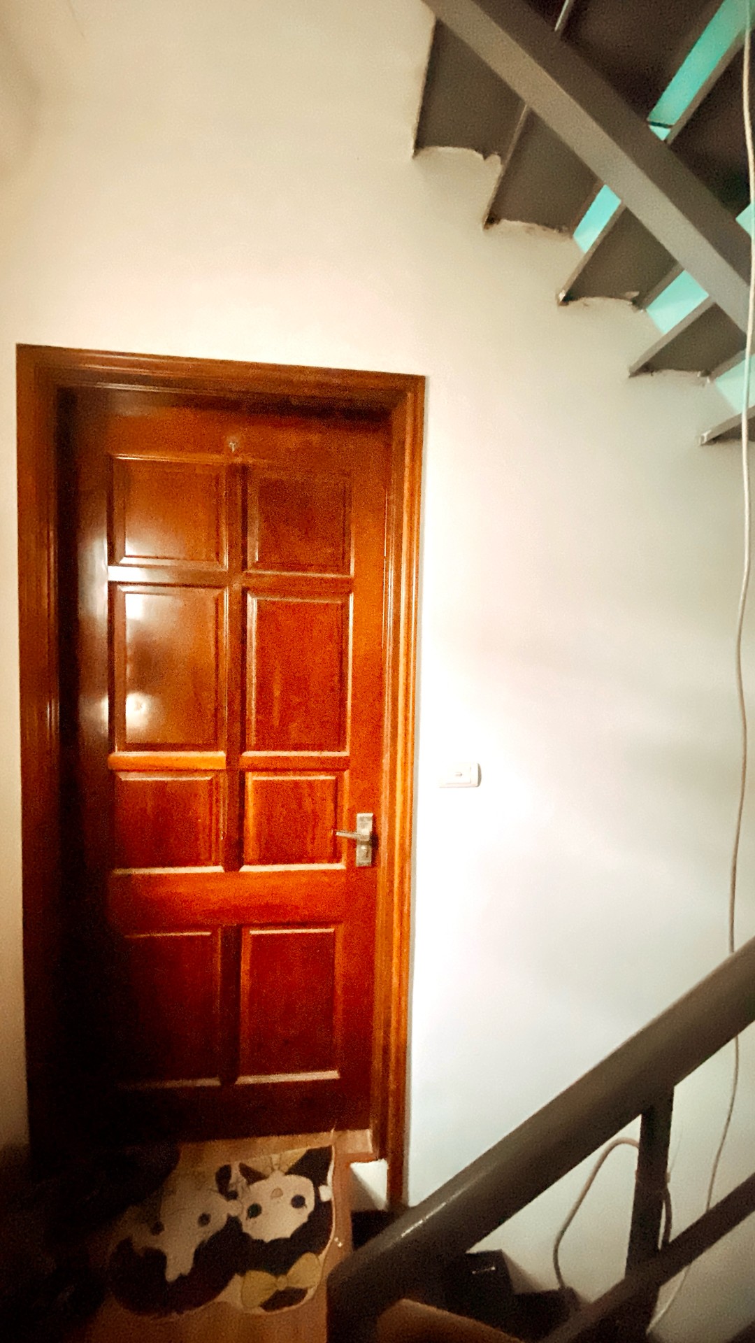 Bán nhà Nguyễn Khoái - diện tích 69m2 4 tầng - Mặt ngõ lô góc - giá 7,2 tỷ