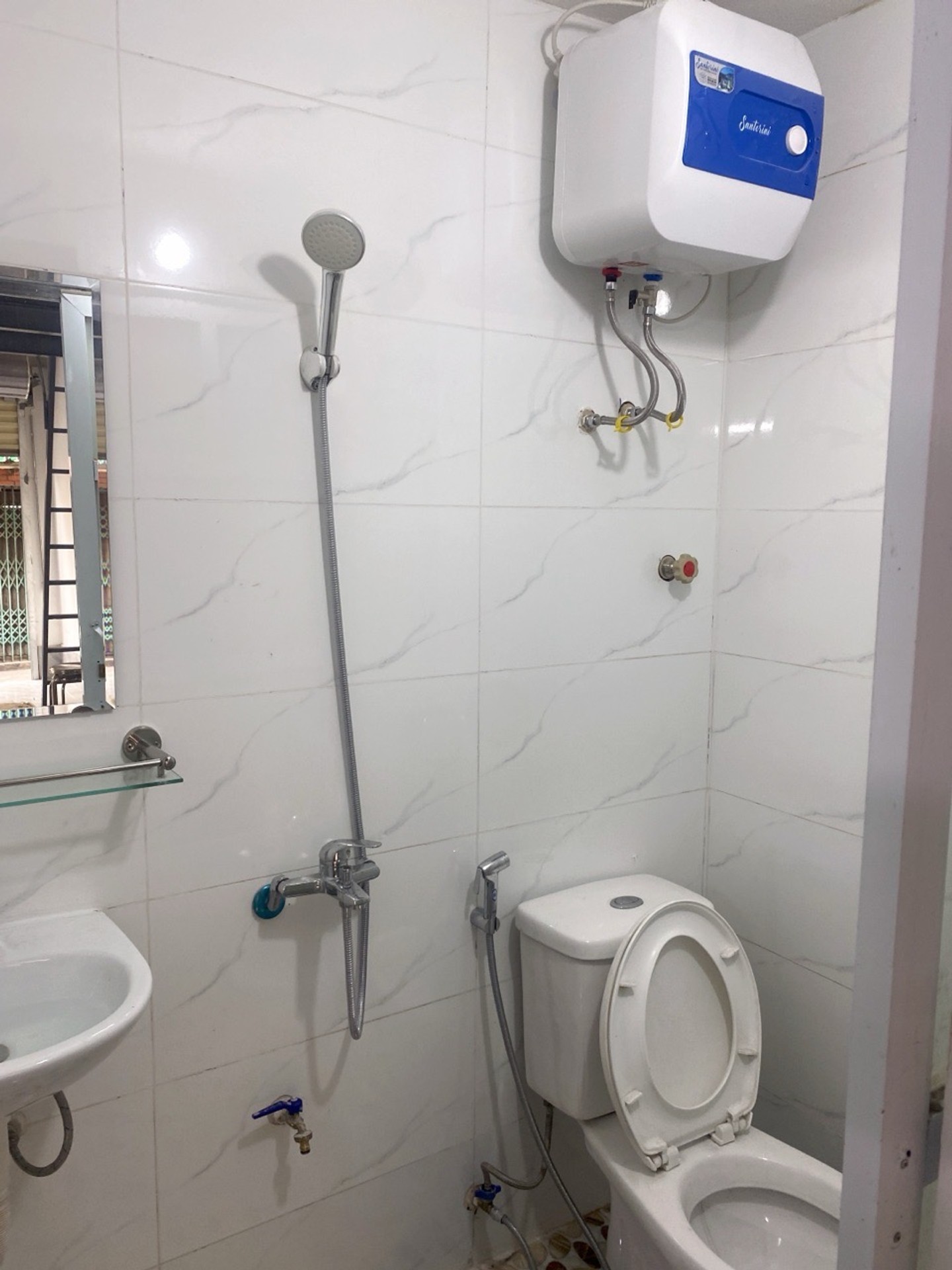 Bán nhà Định Công Thượng - diện tích 61m2 2 tầng - Lô góc - giá 12,5 tỷ