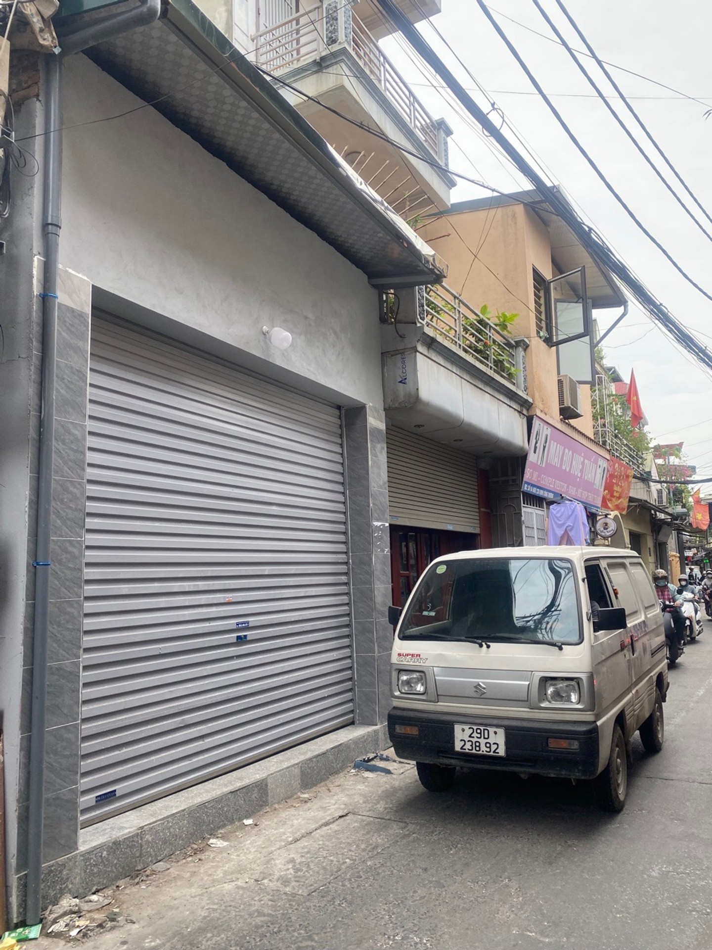 Bán nhà Định Công Thượng - diện tích 61m2 2 tầng - Lô góc - giá 12,5 tỷ
