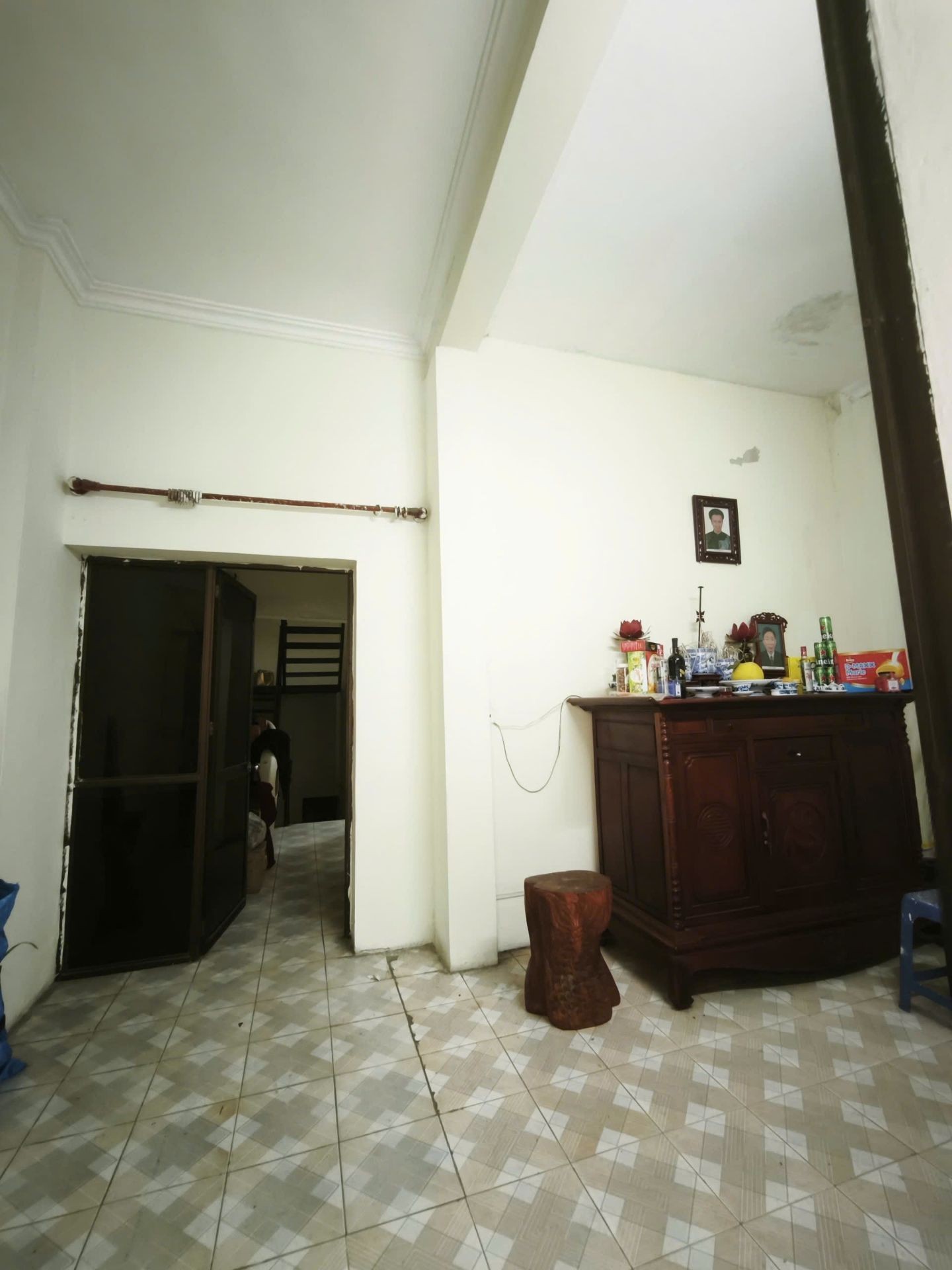 Bán nhà Pháo Đài Láng - diện tích 65m2 3 tầng - Mặt phố cực đẹp - giá 29 tỷ