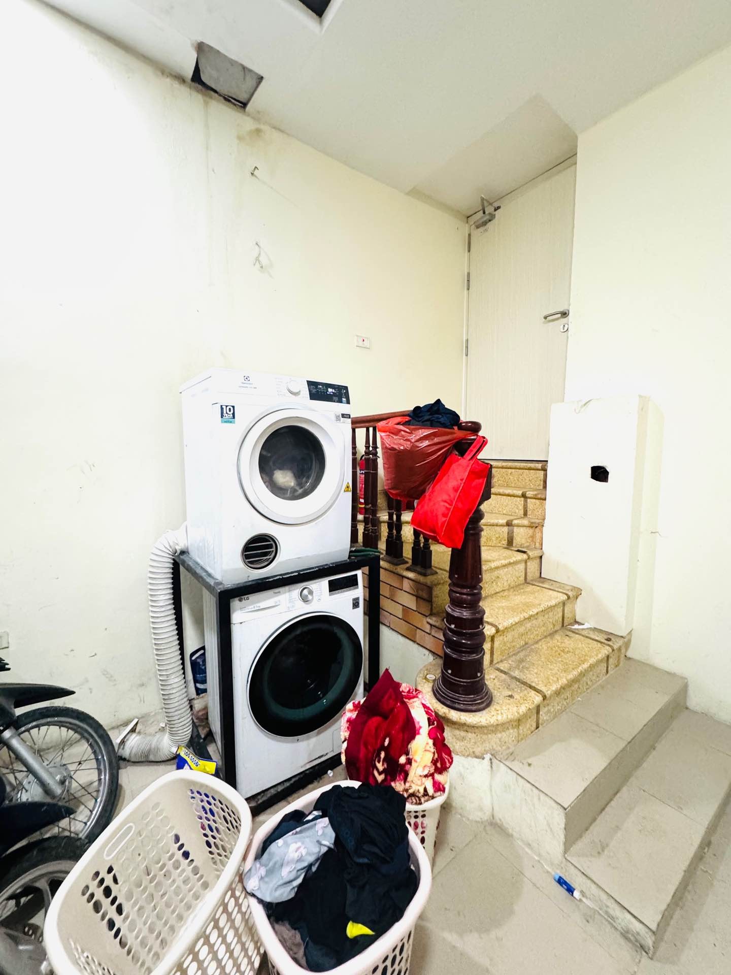 Bán nhà Bùi Ngọc Dương - diện tích 53m2 5 tầng - Cực hiếm nhà dòng tiền - giá 11,6 tỷ
