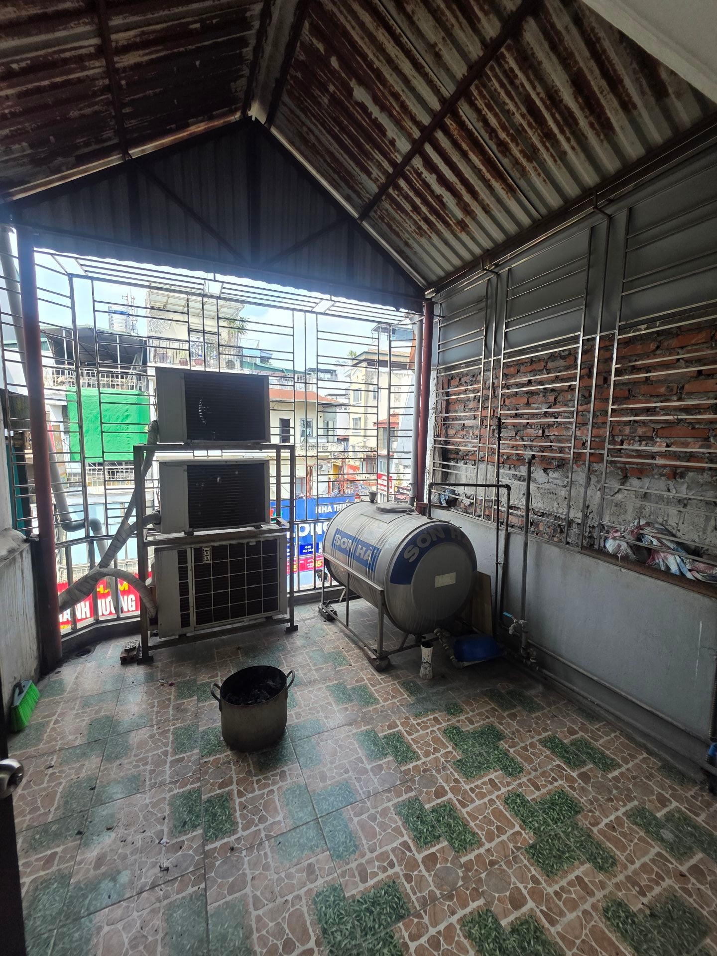 Bán nhà Trương Định - diện tích 18m2 4 tầng - Mặt phố VIP - giá 13,95 tỷ
