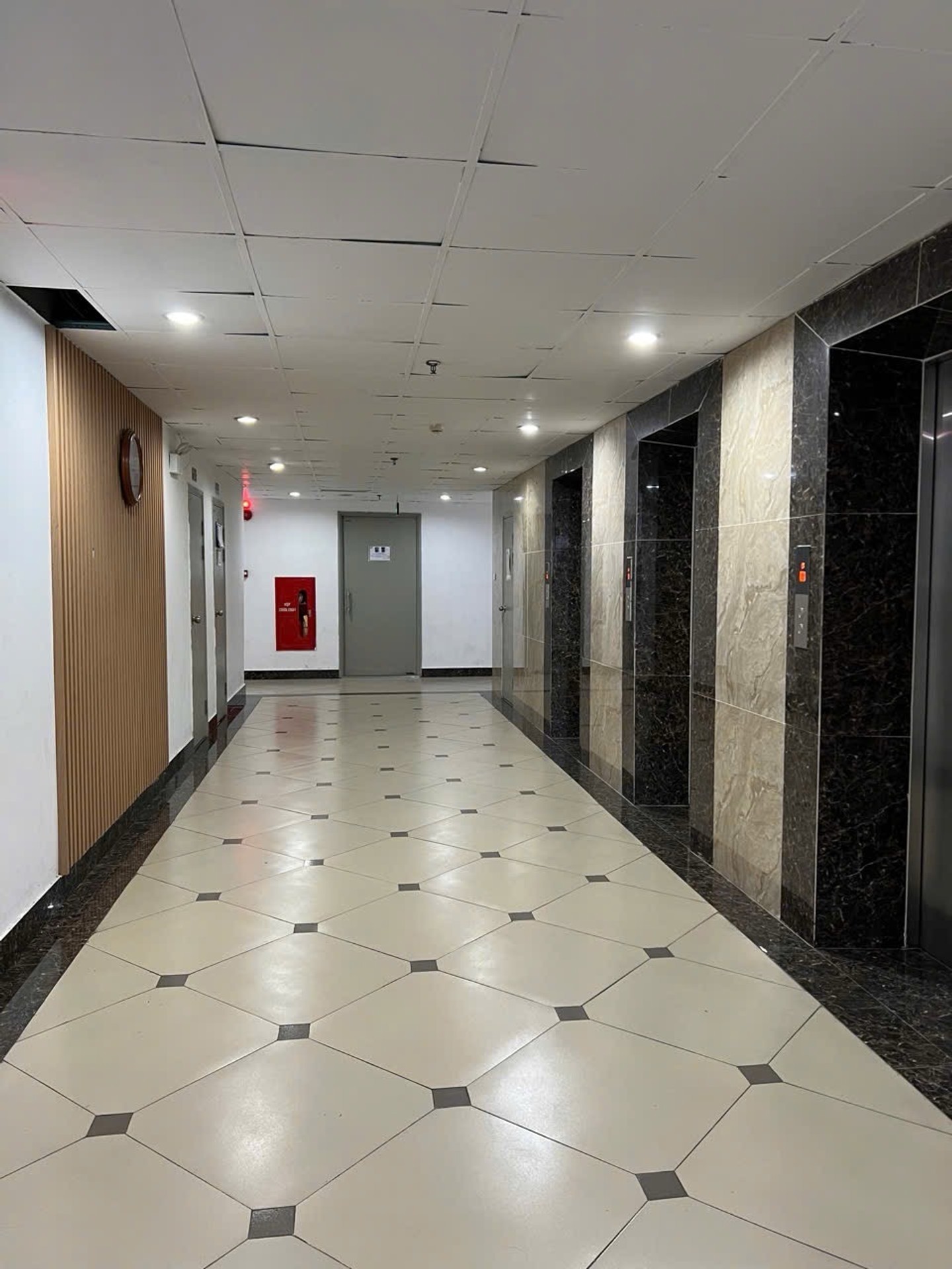 Bán nhà Minh Khai - diện tích 73m2 1 tầng - sổ đỏ chính chủ - giá 6,6 tỷ