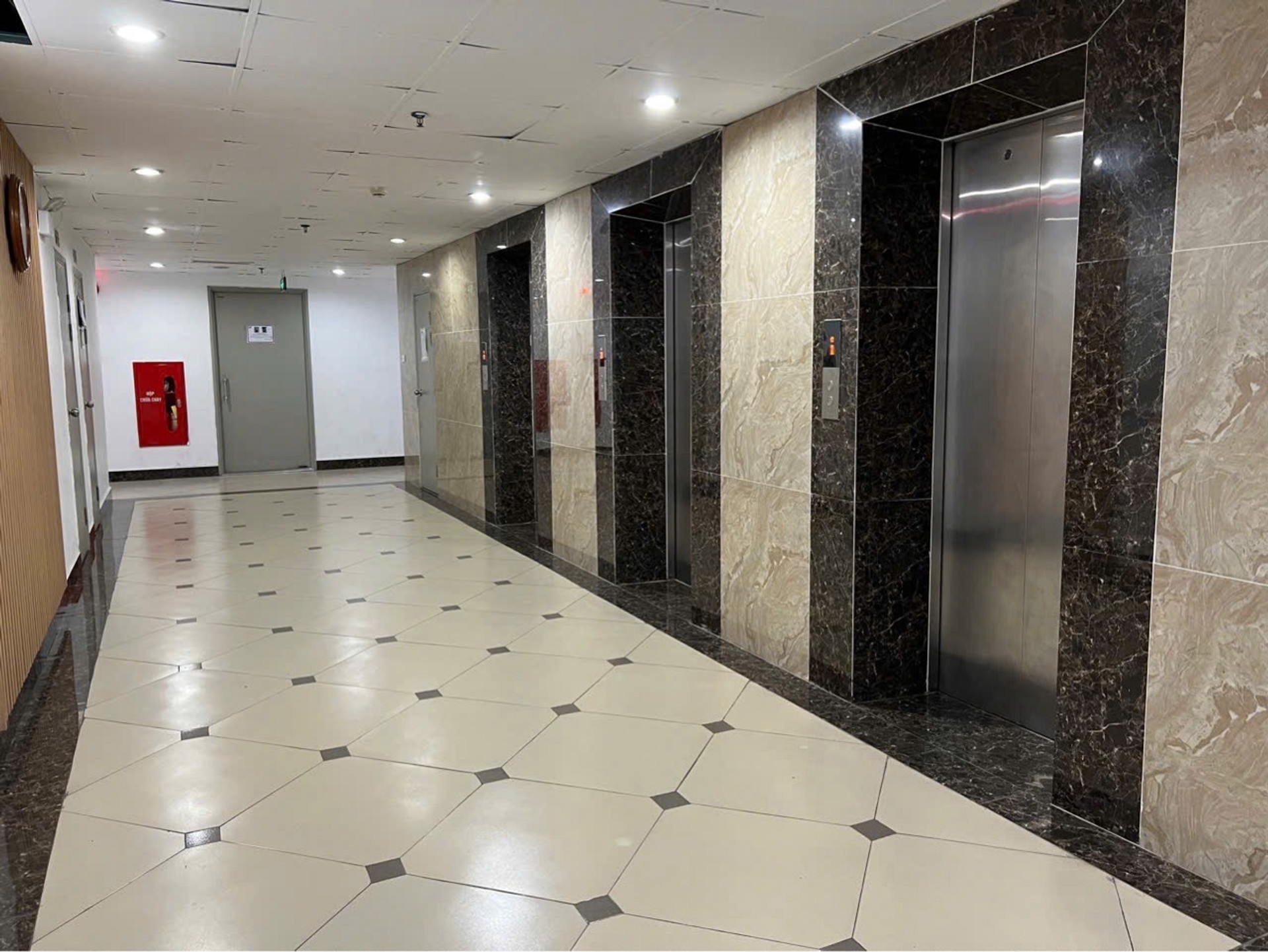 Bán nhà Minh Khai - diện tích 73m2 1 tầng - sổ đỏ chính chủ - giá 6,6 tỷ
