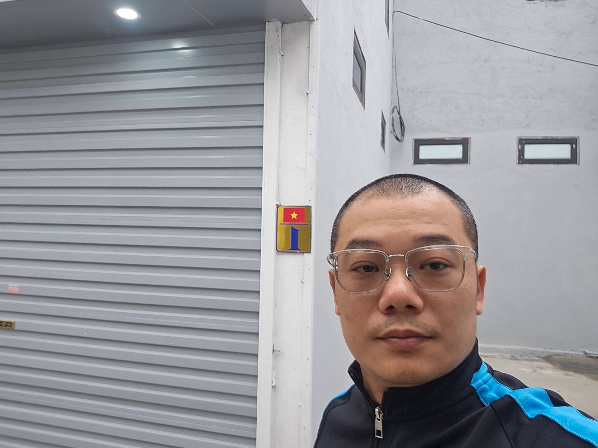 Bán nhà Giải Phóng - diện tích 28m2 3 tầng - Nhà mới ở ngay - giá 4,4 tỷ