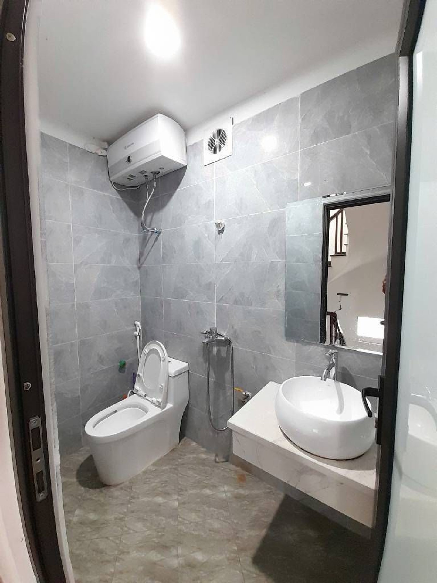 Bán nhà Đại Từ - diện tích 41m2 4 tầng - Ô tô nhỏ qua - giá 9,5 tỷ