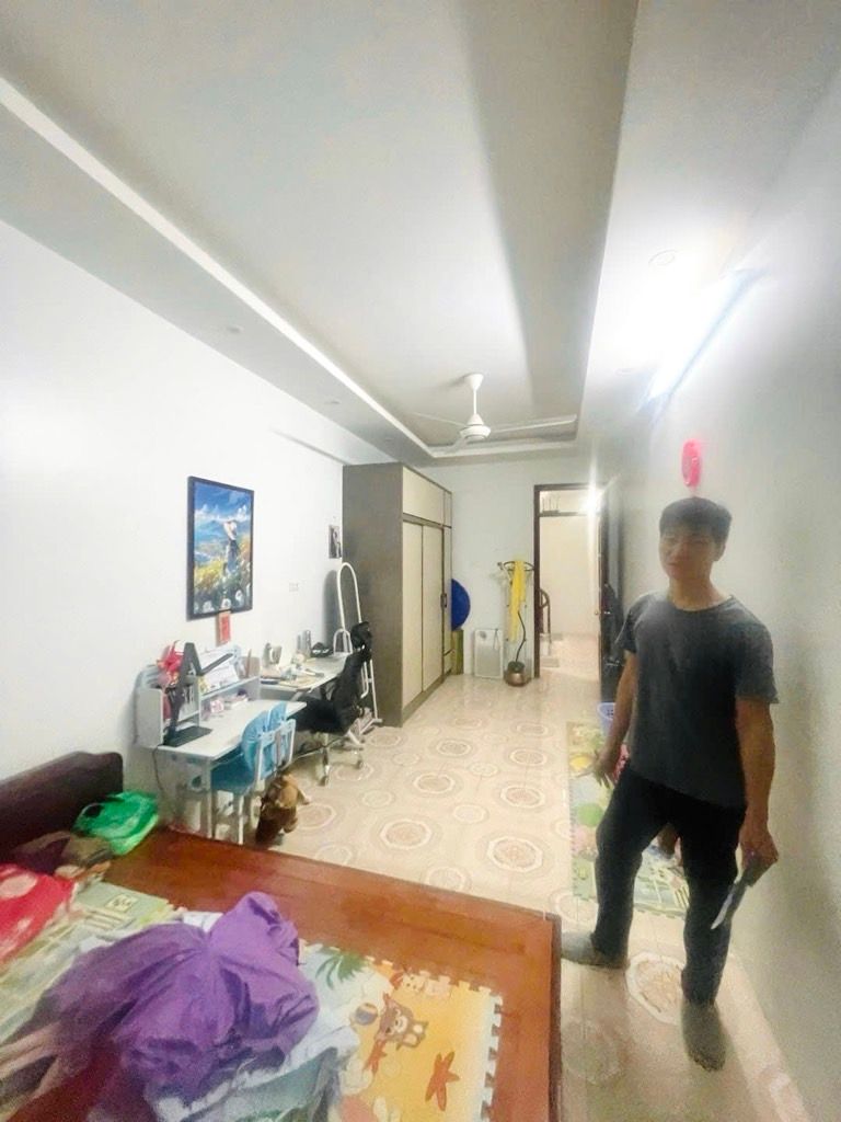 Bán nhà Ngõ Thống Nhất - diện tích 40m2 5 tầng - Nhà đẹp hiếm có - giá 9,2 tỷ