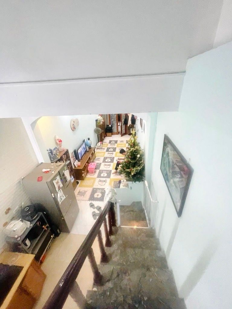 Bán nhà Ngõ Thống Nhất - diện tích 40m2 5 tầng - Nhà đẹp hiếm có - giá 9,2 tỷ