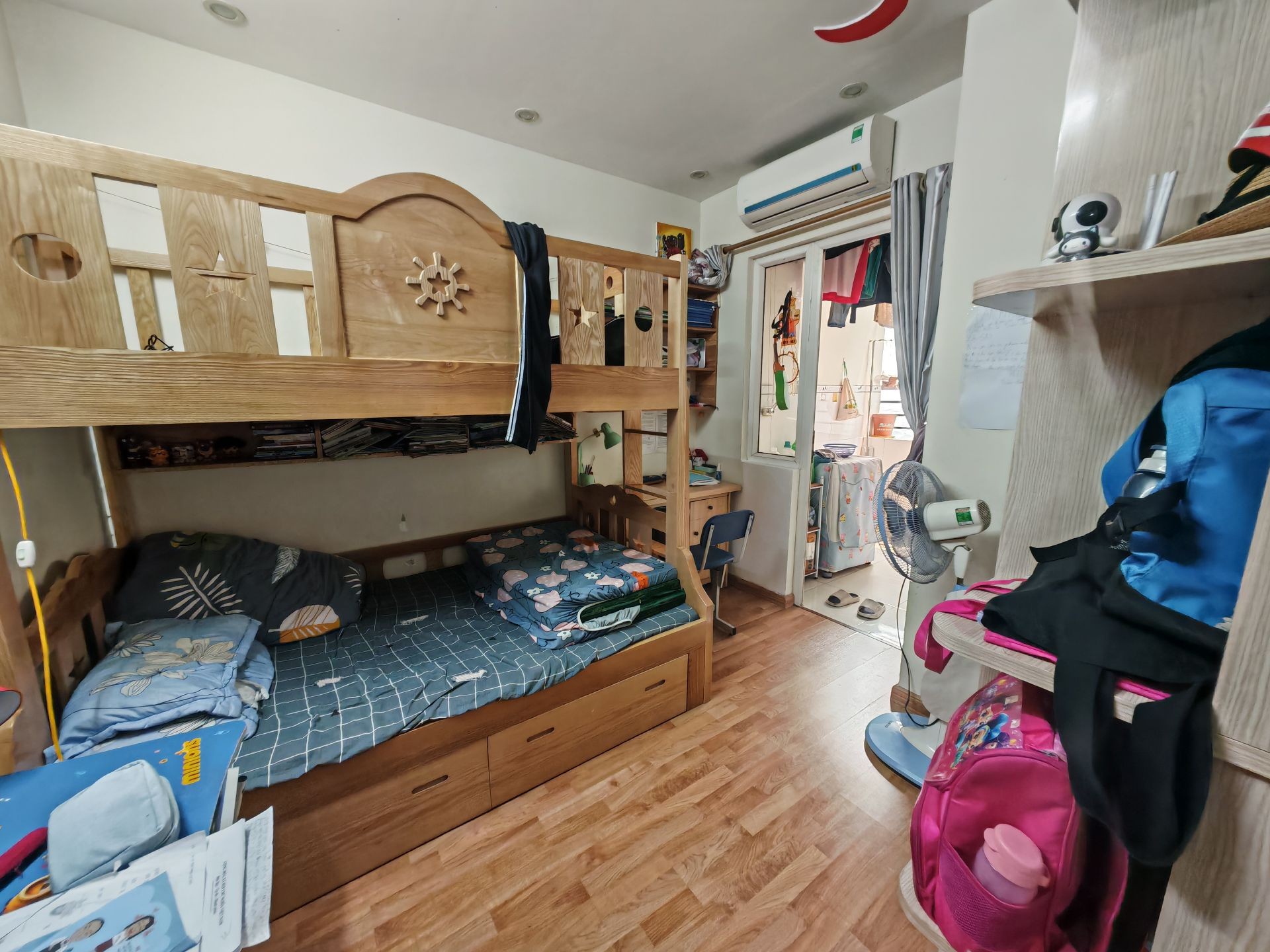 Bán nhà Nguyễn Xiển - diện tích 63m2 1 tầng - Sổ đỏ chính chủ - giá 4,68 tỷ