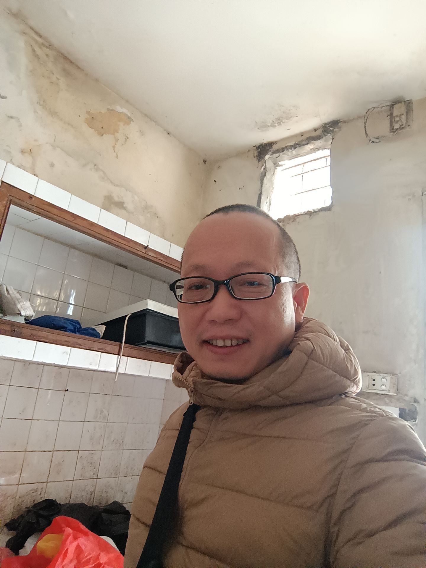 Bán nhà Tân Mai - diện tích 17m2 1 tầng - Nhà tập thể tầng 1 - giá 2,05 tỷ