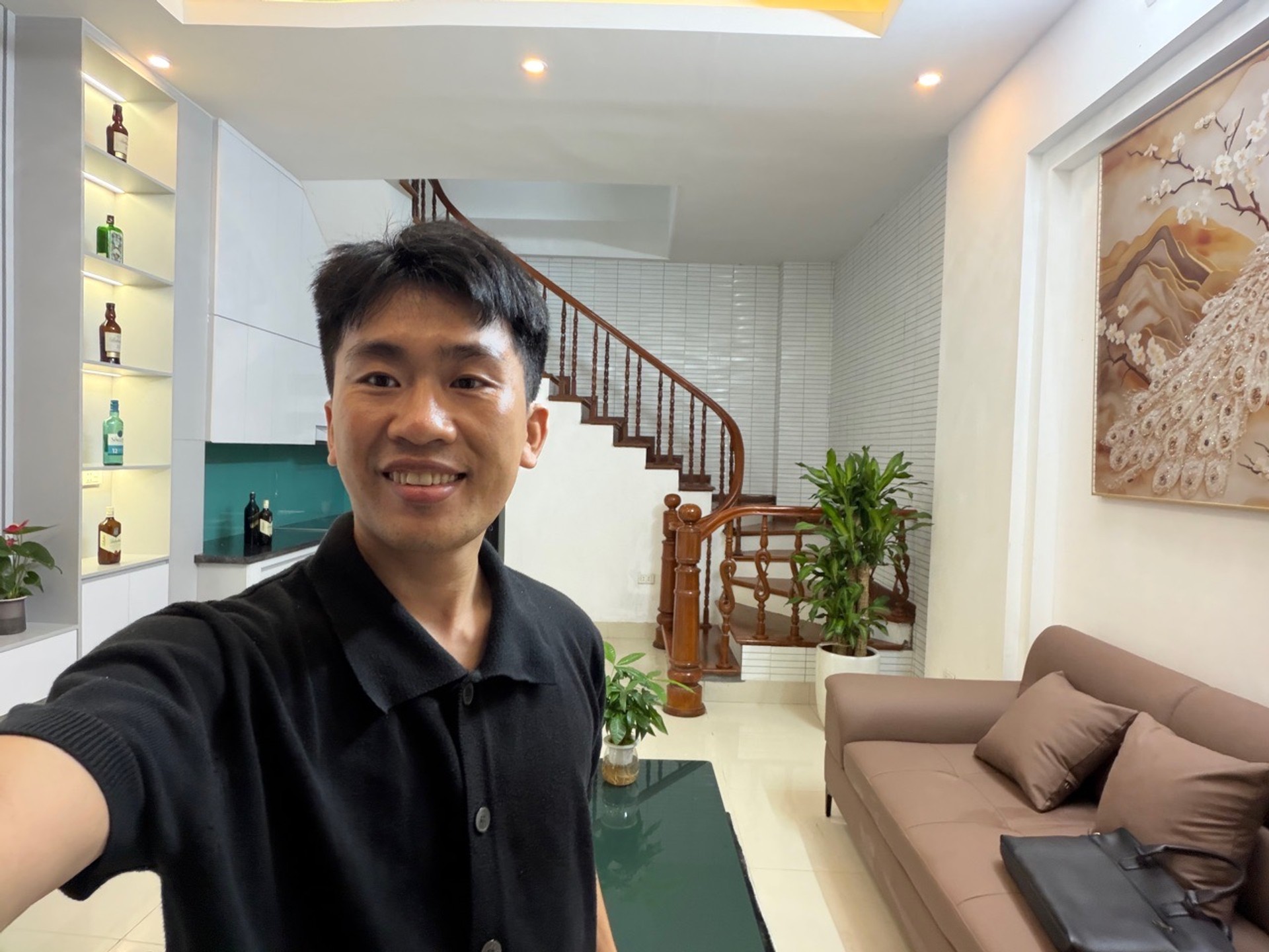 Bán nhà Giáp Bát - diện tích 37m2 5 tầng - nhà dân xây, full nội thất đẹp - giá 9,99 tỷ