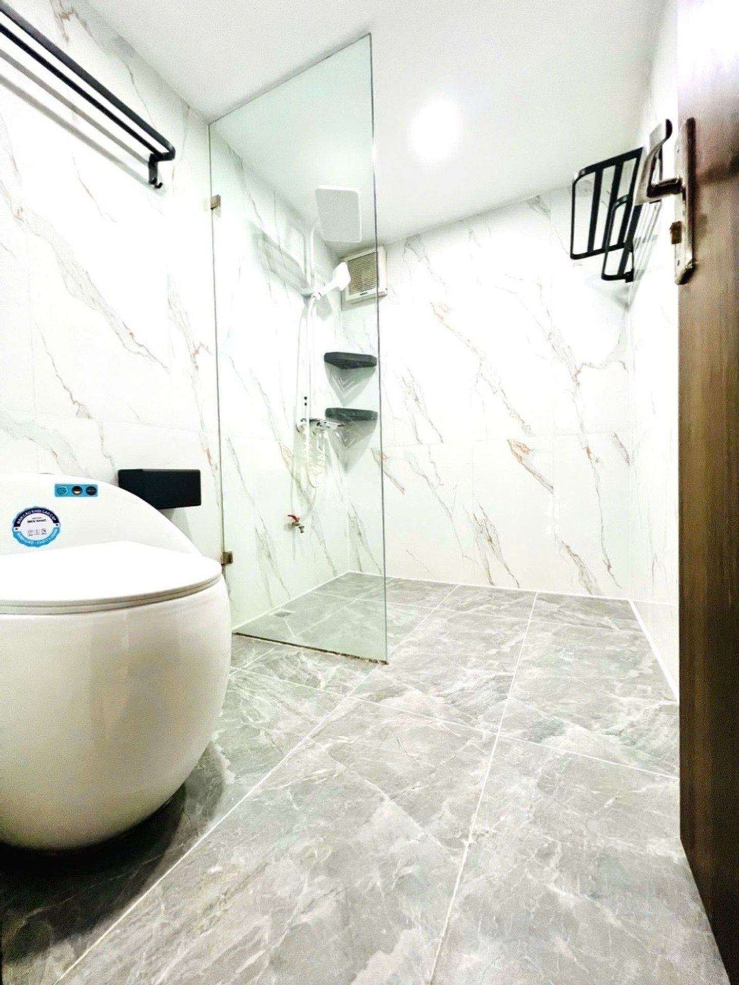 Bán nhà Chùa Láng - diện tích 65m2 5 tầng - Tập thể Bưu Điện - giá 4,25 tỷ