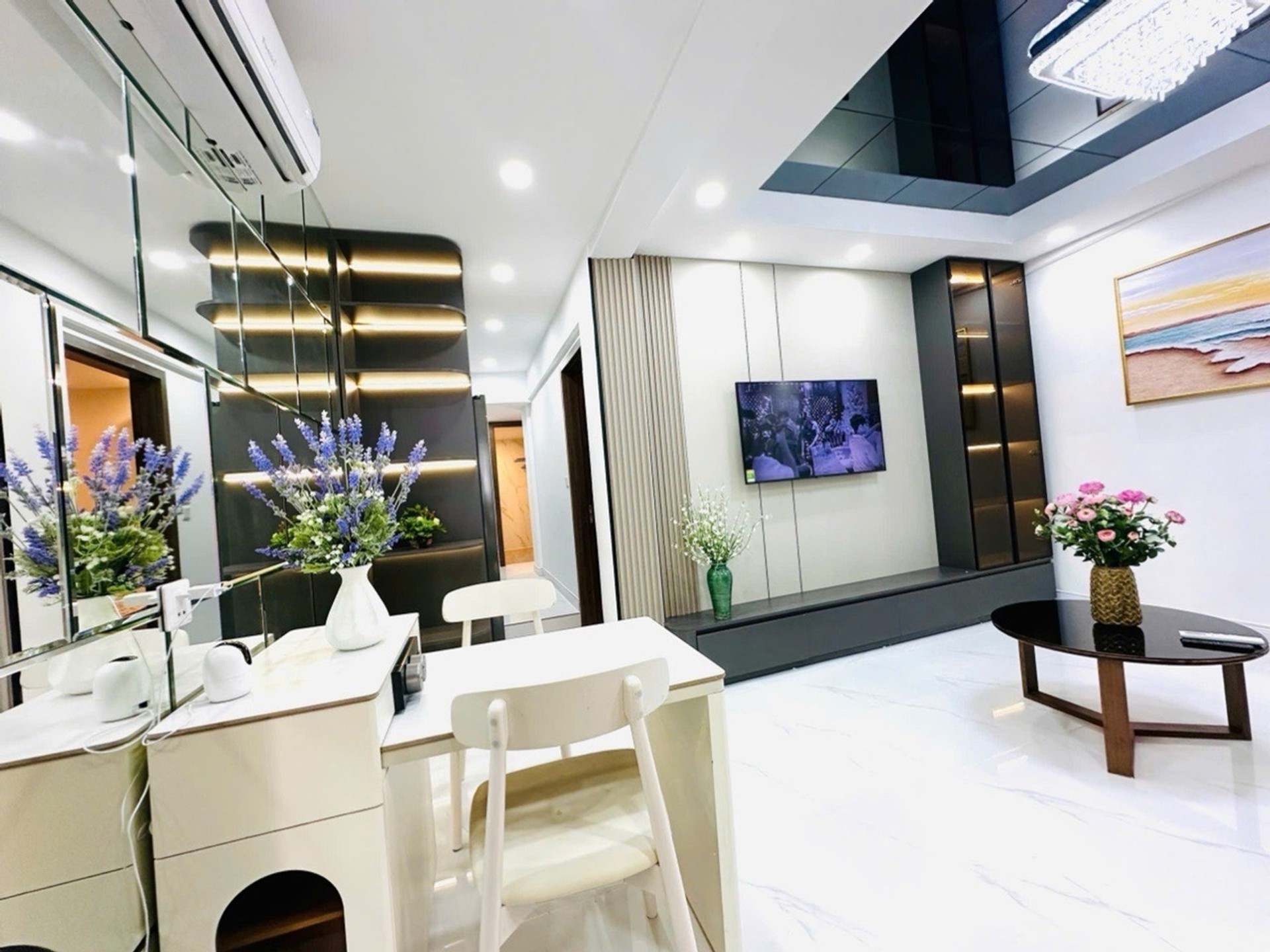 Bán nhà Chùa Láng - diện tích 65m2 5 tầng - Tập thể Bưu Điện - giá 4,25 tỷ