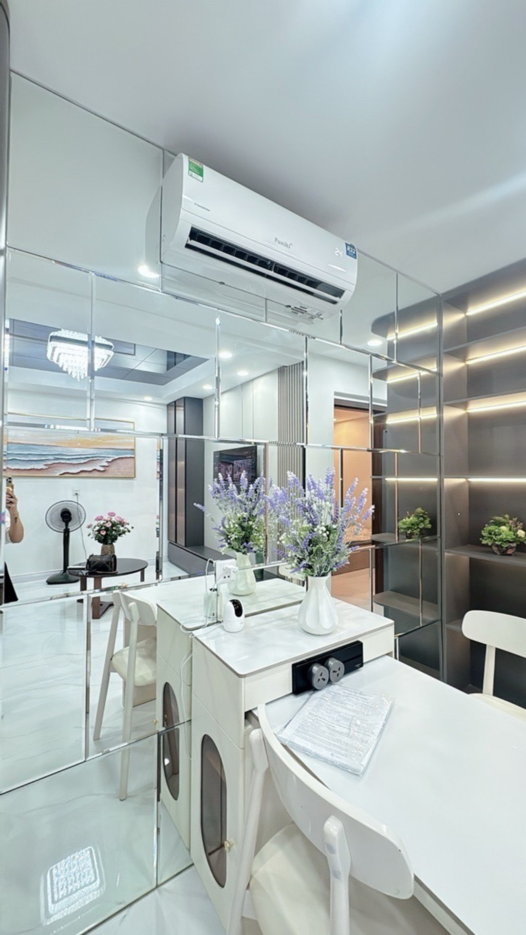Bán nhà Chùa Láng - diện tích 65m2 5 tầng - Tập thể Bưu Điện - giá 4,25 tỷ