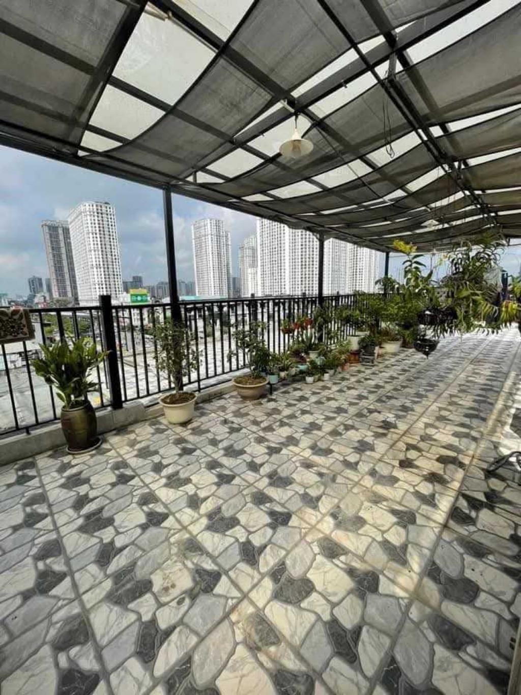 Bán nhà Nguyễn Trãi - diện tích 120m2 8 tầng - Ô tô tránh - giá 50 tỷ