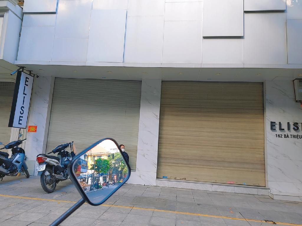 Bán nhà Bà Triệu - diện tích 256m2 4 tầng - Mặt phố Vip, mặt tiền khủng - giá 285 tỷ