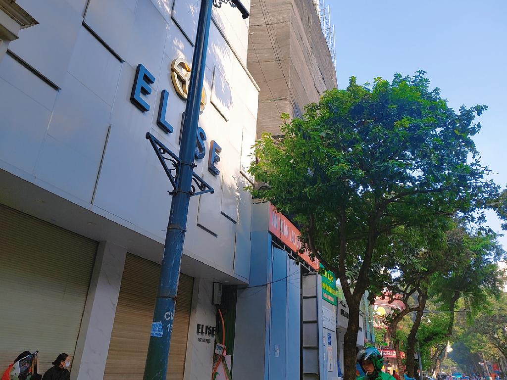 Bán nhà Bà Triệu - diện tích 256m2 4 tầng - Mặt phố Vip, mặt tiền khủng - giá 285 tỷ