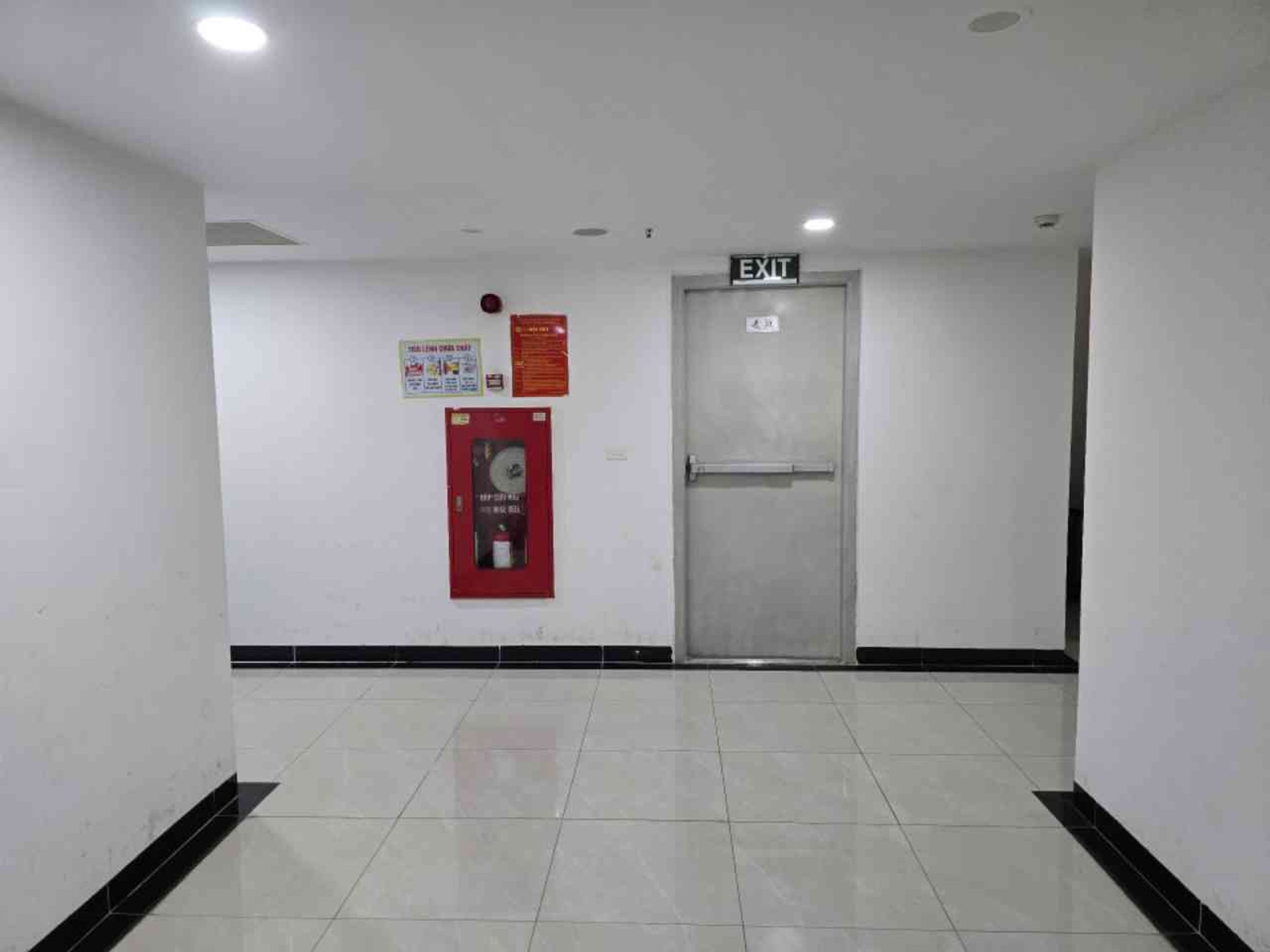 Bán nhà Nguyễn Xiển - diện tích 101m2 1 tầng - Căn hộ chung cư - giá 7,57 tỷ