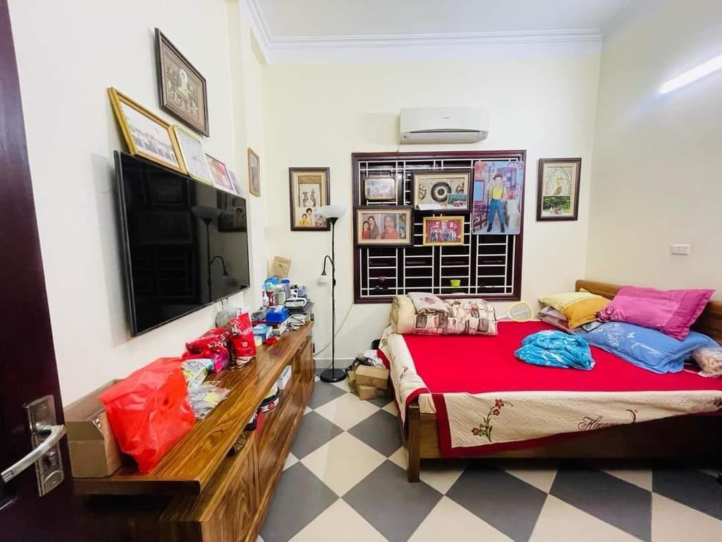 Bán nhà Đặng Thái Thân - diện tích 30m2 6 tầng - Lô góc, ô tô tránh - giá 30 tỷ