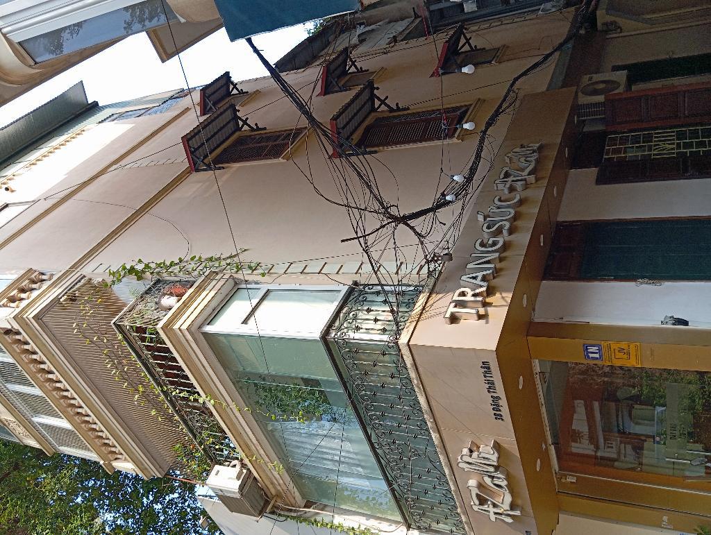 Bán nhà Đặng Thái Thân - diện tích 30m2 6 tầng - Lô góc, ô tô tránh - giá 30 tỷ